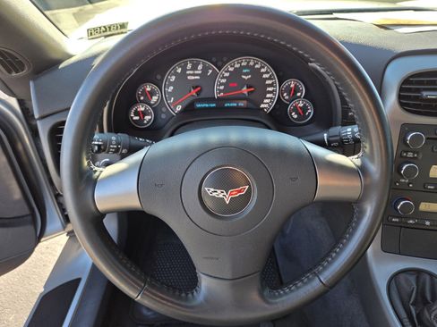 Used 2006 Chevrolet Corvette Z06 image 18