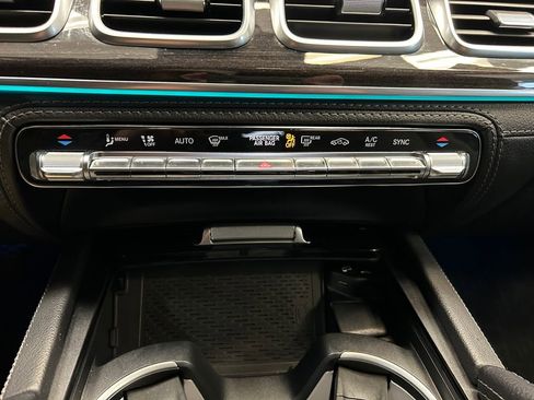 Used 2021 Mercedes-Benz GLE 350 4MATIC image 15