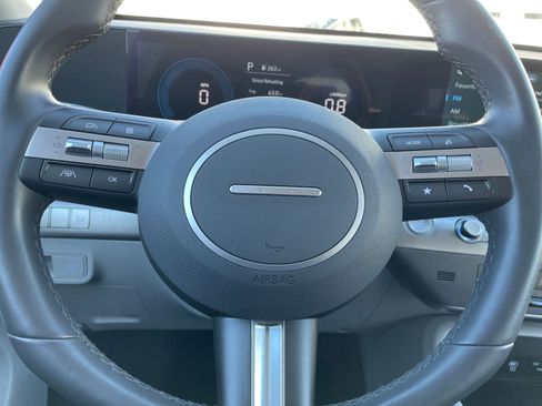 Used 2025 Hyundai Kona SEL image 28