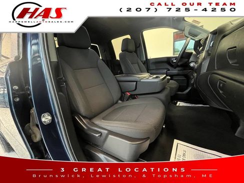 Used 2020 Chevrolet Silverado 1500 Custom Trail Boss w/ Custom Convenience Package AWD/4WD image 12