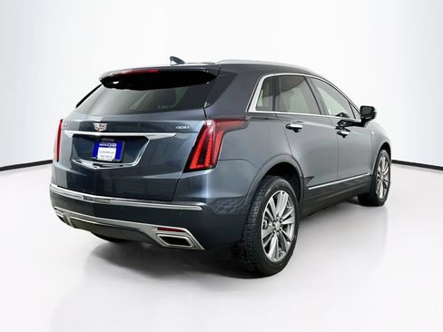 Used 2021 Cadillac XT5 Premium Luxury FWD image 7