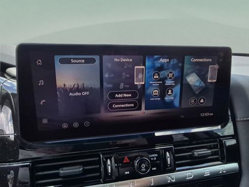 Used 2026 Nissan Pathfinder SV FWD image 27