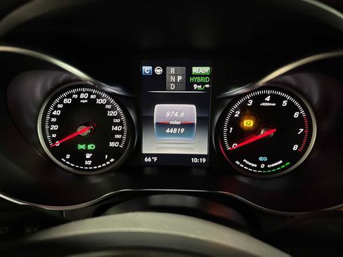 Certified 2019 Mercedes-Benz GLC 350e 4MATIC image 31