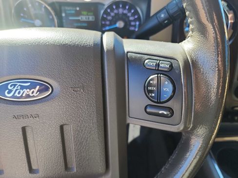 Used 2011 Ford F250 Lariat w/ Lariat Ultimate Pkg image 21