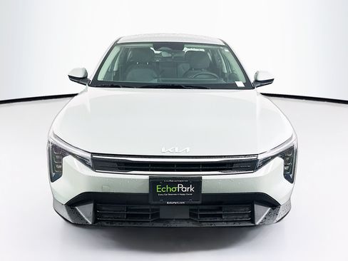Used 2025 Kia K4 FWD image 2