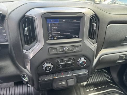 Used 2023 Chevrolet Silverado 1500 W/T AWD/4WD image 8