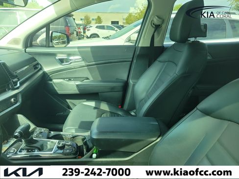 Certified 2023 Kia Sportage SX FWD image 6