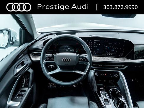 Used 2025 Audi Q5 Premium Plus w/ Premium Plus AWD/4WD image 15