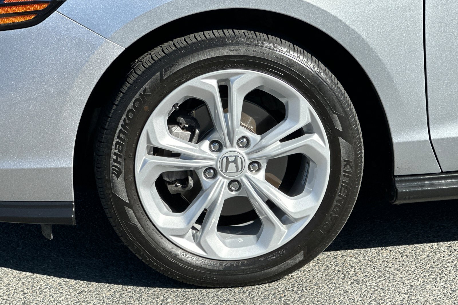 Used 2024 Honda Accord LX image 25