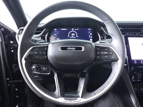 Used 2023 Jeep Grand Cherokee Trailhawk w/ Luxury Tech Group III AWD/4WD image 11