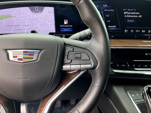 Used 2024 Cadillac Escalade Sport Platinum AWD/4WD image 12