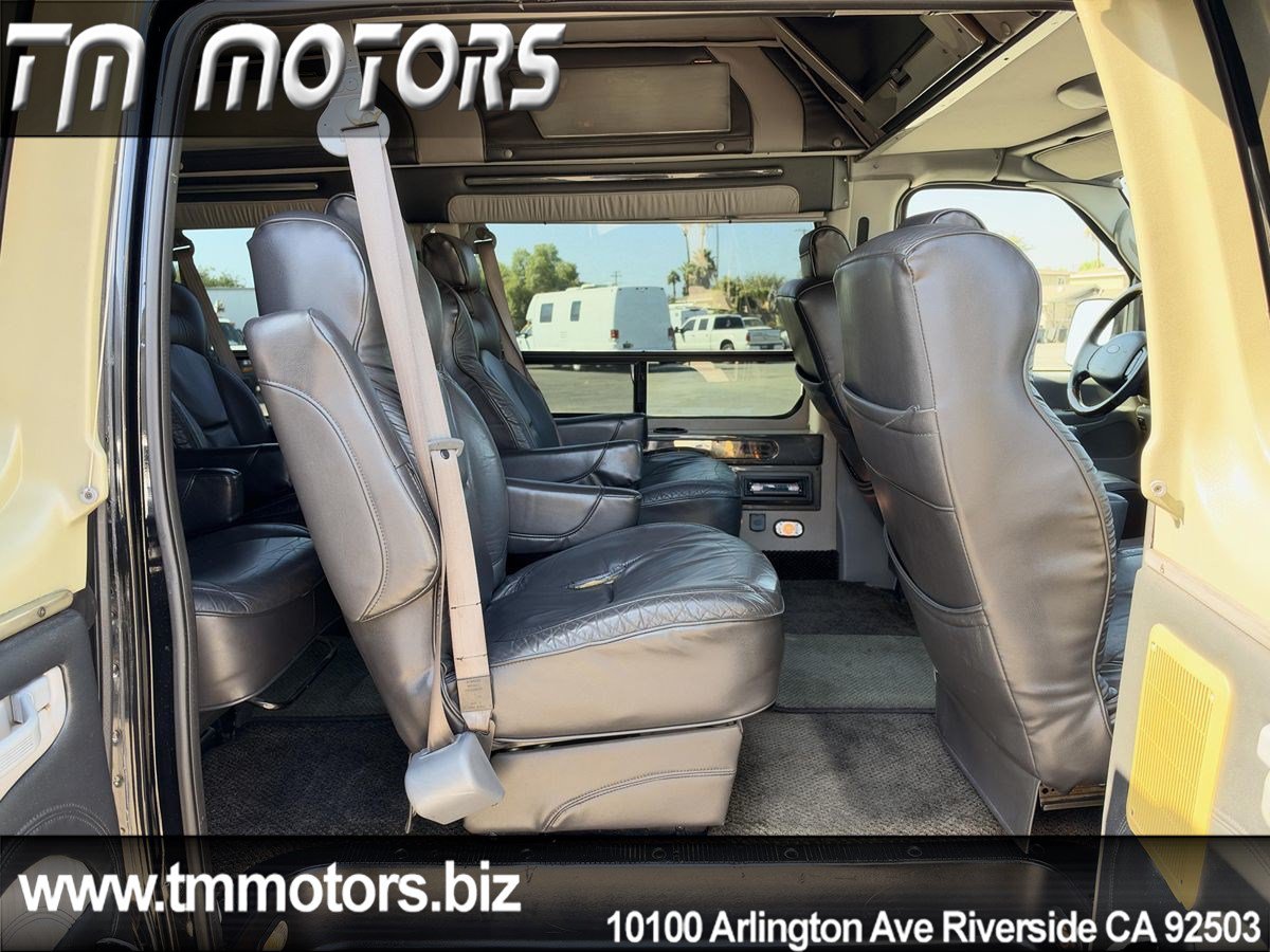 Used 2007 Ford E-250 and Econoline 250 Extended RWD image 9