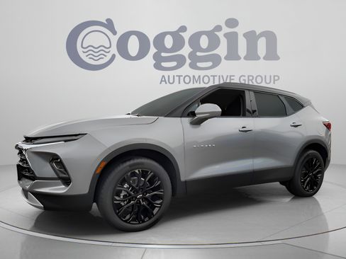 New 2026 Chevrolet Blazer LT w/ Convenience Package FWD image 4