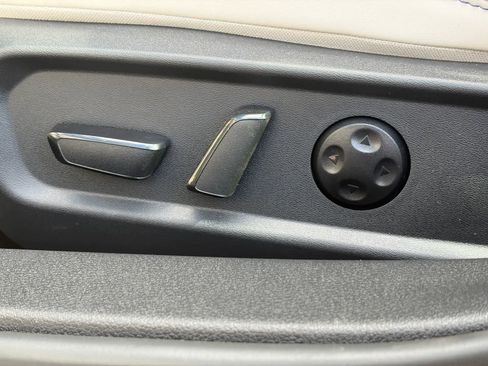 New 2026 Nissan Sentra SL FWD image 16
