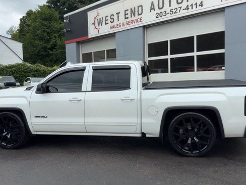 Used 2017 GMC Sierra 1500 Denali w/ Denali Ultimate Package AWD/4WD image 6