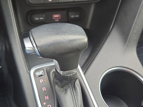 Used 2020 Kia Sportage EX image 23