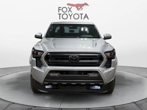 New 2026 Toyota Tacoma SR5 AWD/4WD image 8