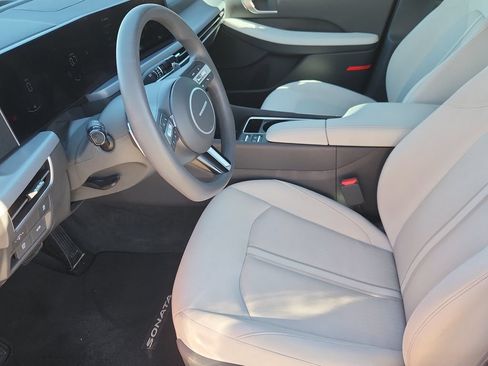 Used 2024 Hyundai Sonata SEL AWD/4WD image 7