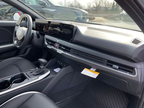 New 2026 Kia K4 GT-Line image 30