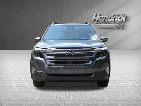 New 2026 Subaru Forester Premium AWD/4WD image 3