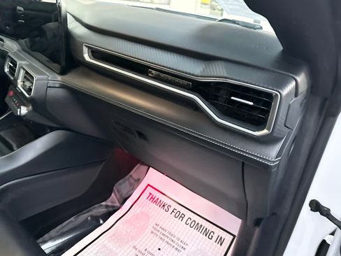 Used 2024 Ford Mustang Premium image 26