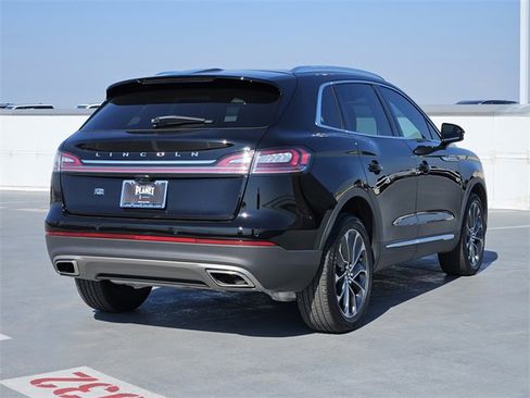 Certified 2023 Lincoln Nautilus Reserve image 7