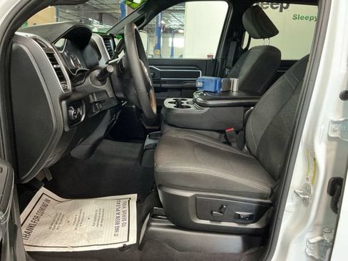 Used 2026 RAM 2500 Big Horn AWD/4WD image 9
