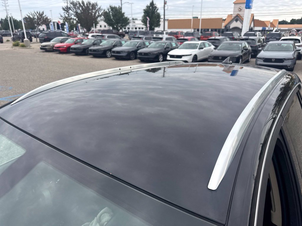 Used 2017 Buick Envision Essence AWD/4WD image 8