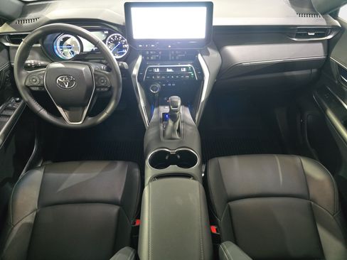 Used 2023 Toyota Venza Nightshade AWD/4WD image 10