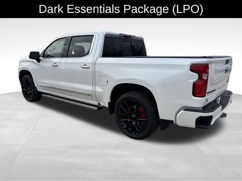 Certified 2023 Chevrolet Silverado 1500 High Country image 4