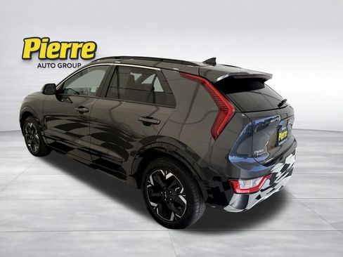 Used 2025 Kia Niro Wind FWD image 2
