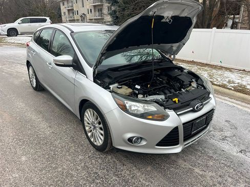 Used 2012 Ford Focus Titanium image 21