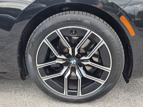Certified 2023 BMW 740i w/ Parking Assistance Package RWD image 9