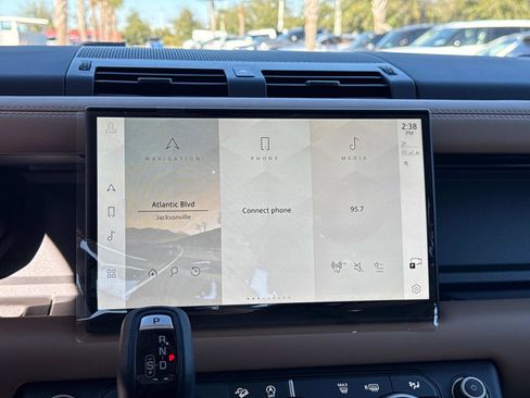 Certified 2025 Land Rover Defender 110 S image 22