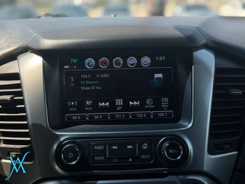 Used 2019 Chevrolet Suburban Premier AWD/4WD image 32