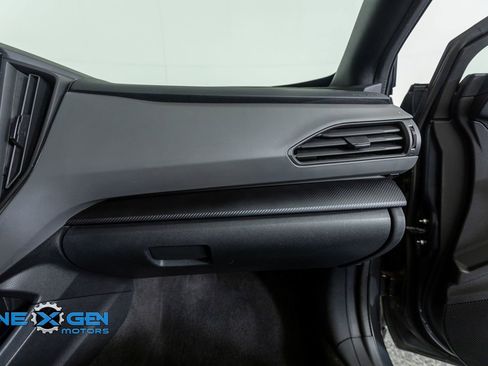 Used 2024 Subaru Crosstrek 2.5i Sport image 39