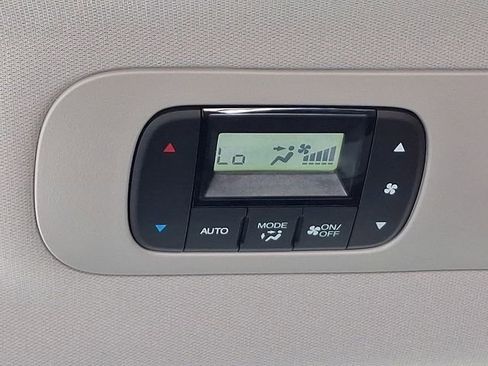 Used 2026 Honda Odyssey Elite image 18