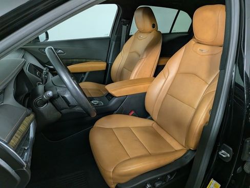 Used 2021 Cadillac XT4 Premium Luxury image 15