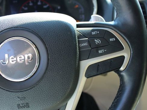 Used 2014 Jeep Grand Cherokee Limited image 21