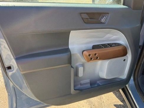 Used 2024 Ford Maverick Lariat w/ 4K Tow Package image 33