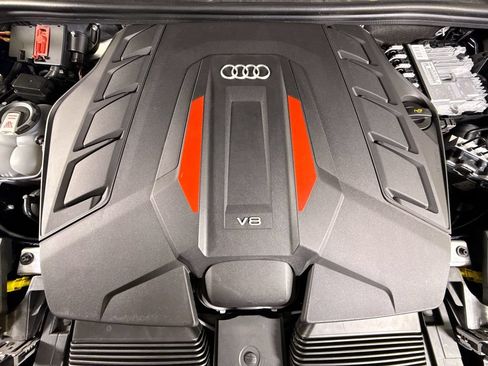 Used 2023 Audi SQ8 Premium Plus AWD/4WD image 24