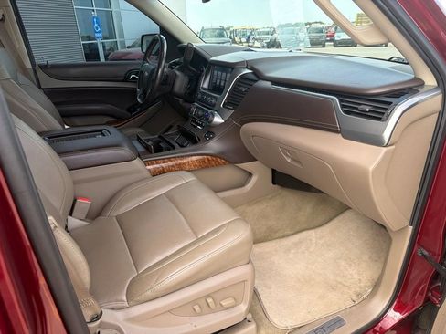Used 2016 Chevrolet Tahoe LTZ AWD/4WD image 37