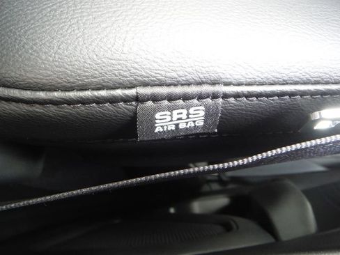New 2026 Jeep Compass Latitude AWD/4WD image 16
