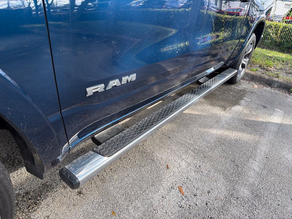 Used 2022 RAM 1500 Laramie w/ Sport Appearance Package RWD image 6