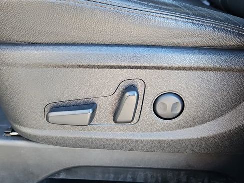 Used 2022 Hyundai Palisade SEL w/ Premium Package image 12