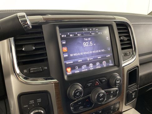 Used 2017 RAM 2500 Laramie w/ Convenience Group AWD/4WD image 30