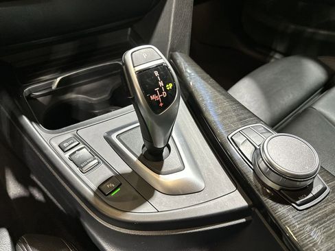 Used 2020 BMW 430i Coupe w/ Convenience Package image 21