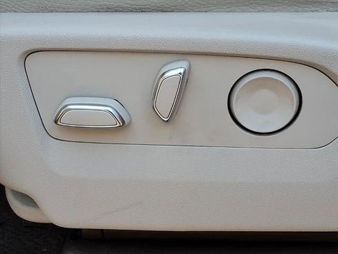 Certified 2022 GMC Yukon Denali image 14