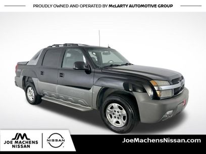 Used 2002 Chevrolet Avalanche 4x4 w/ Off-Road Suspension Pkg