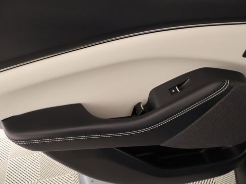 Used 2024 Ford Mustang Mach-E Premium image 17